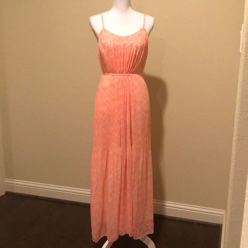 Long pink maxi dress